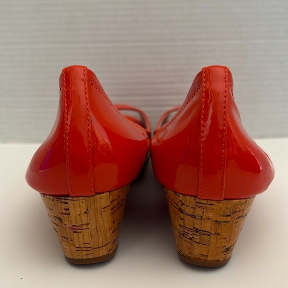 Vince Camuto Ryssa Wedge Pump Coral Size 9 - Picture 11 of 16